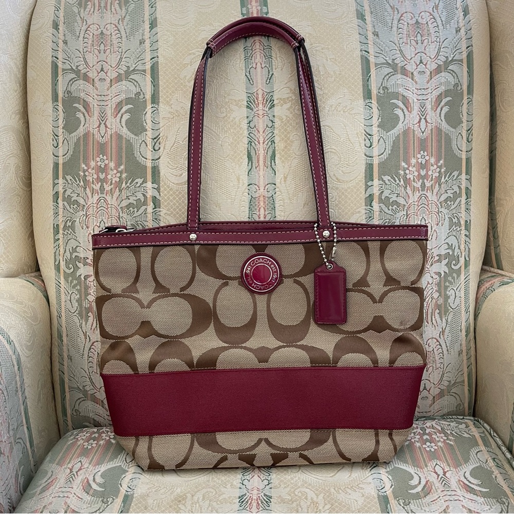Coach small tote bag